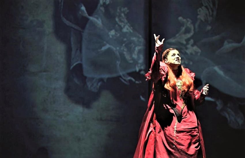 “Non abbiate paura della paura di andare in scena”