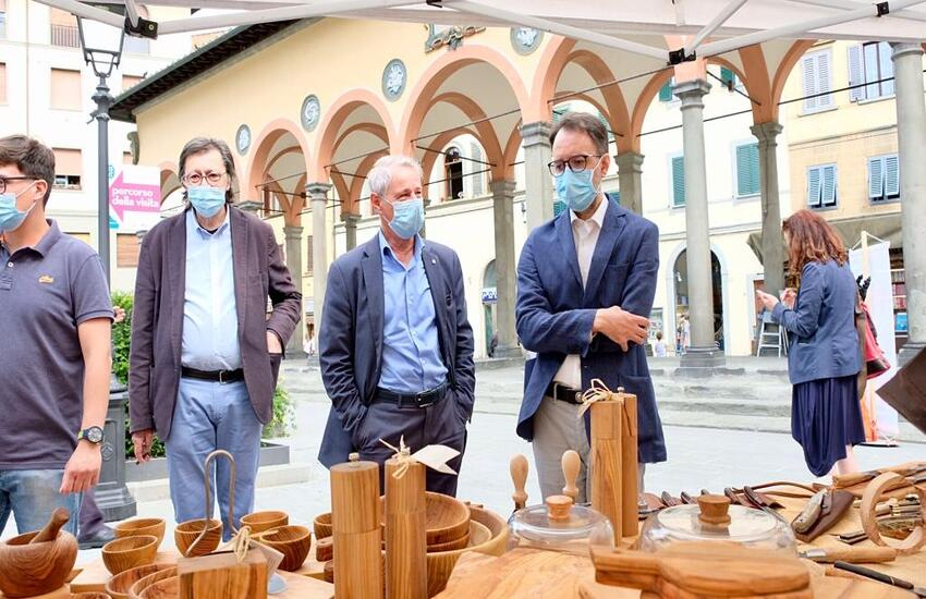 Artefacendo, 24 artigiani in piazza a Firenze