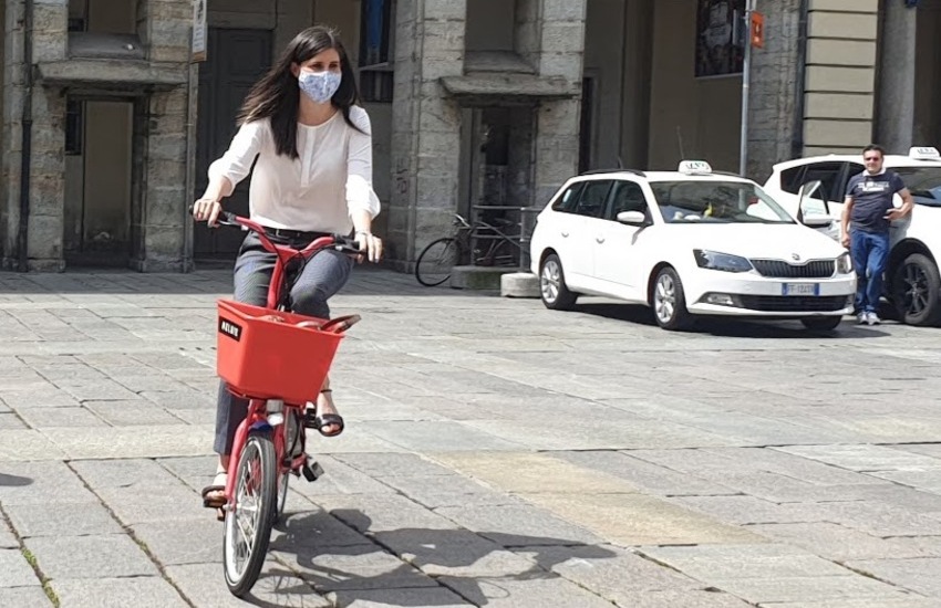 Presentato il primo sharing di bici elettriche a Torino