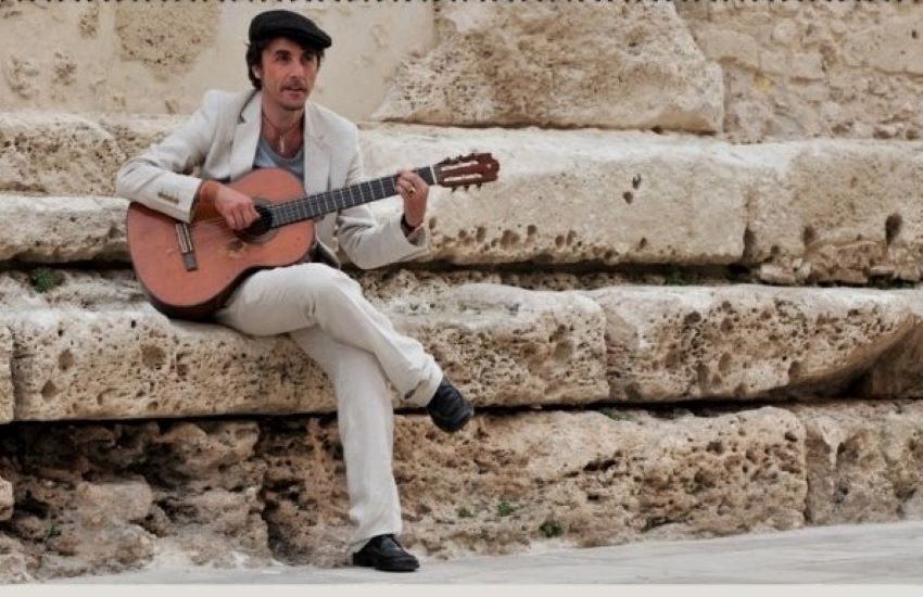 Tony Canto nel primo “Dialogo contro il naufragio” dell’Arte