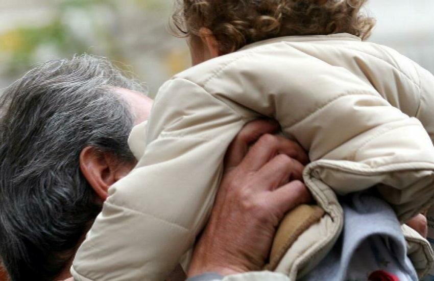 Bibbiano, a giudizio in 24 per il traffico di bambini sottratti ai genitori e dati in affido