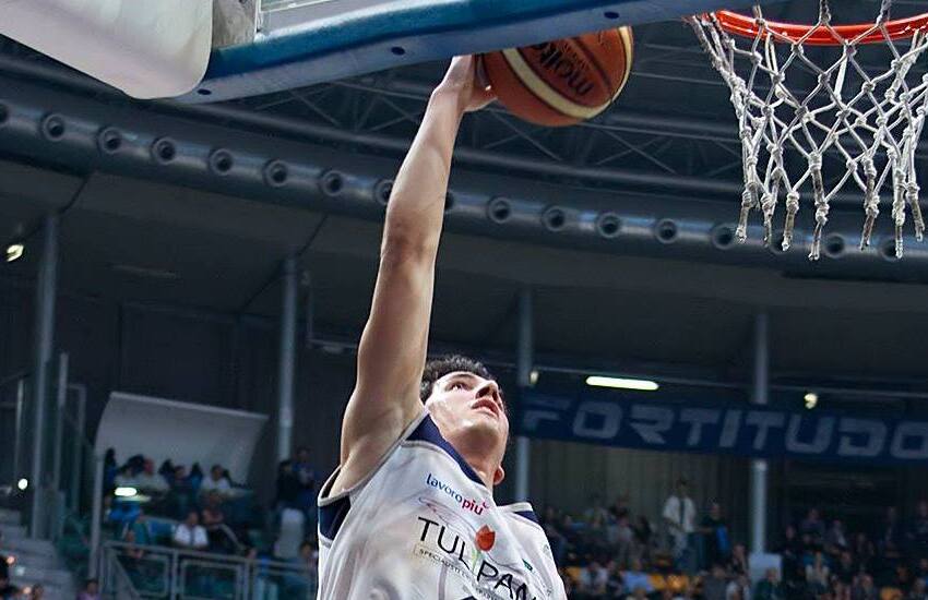 Gherardo Sabatini torna a vestire la maglia della Fortitudo Bologna