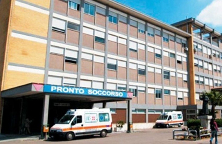 Giallo a Scorrano. 28enne trovata morta davanti alla porta dell’ospedale