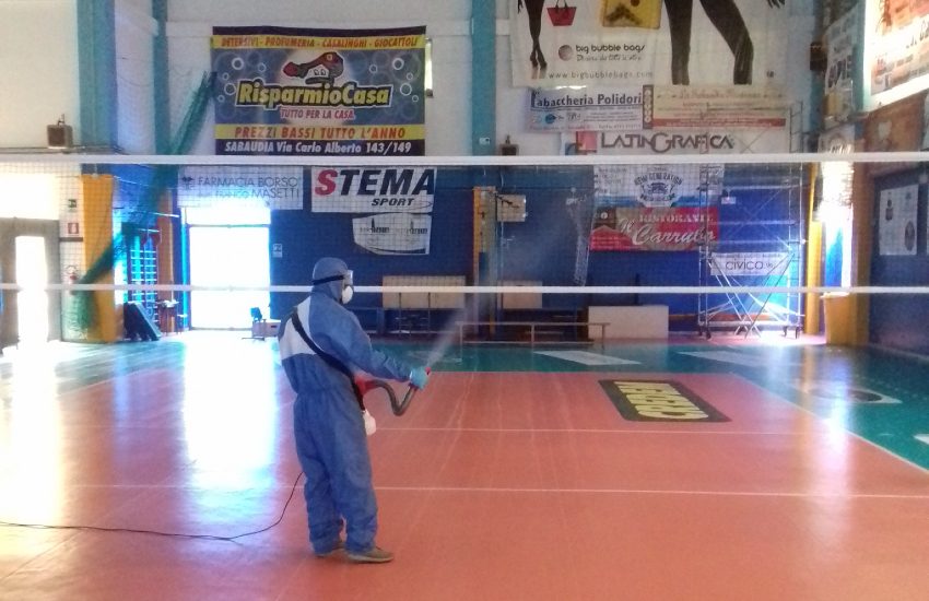 Sabaudia, riapre il palazzetto dello sport: il volley torna in campo
