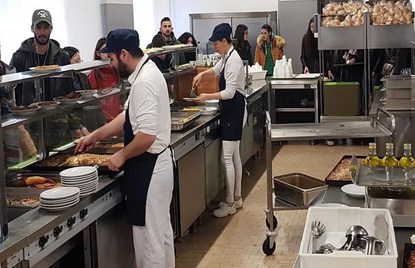 Ristorazione collettiva settore fortemente in crisi con 61mila esuberi