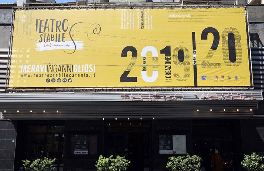 Teatro Stabile, in arrivo un bando e un ciclo di letture rivolti a compagnie e attori  del territorio