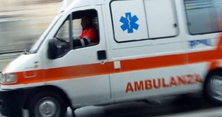 ambulanza 118 incidente ciclista