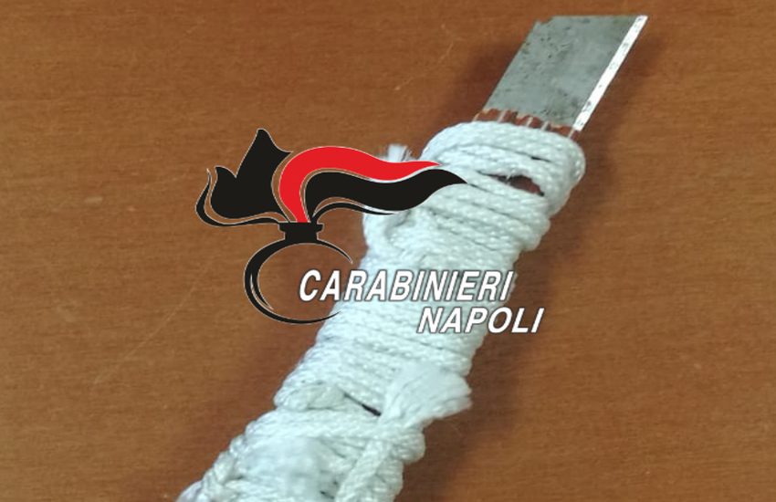 Controlli dei carabinieri nel napoletano, sequestri e denunce. “Beccati” giovanissimi in giro con coltelli