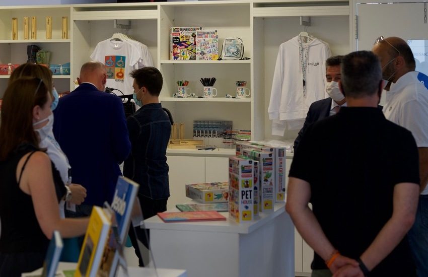 Jesolo, nuovo look per l’Ufficio di informazione e accoglienza turistica