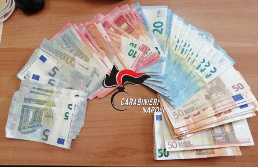Fuorigrotta, arrestati i “coniugi della droga”. Sequestrato un bottino di oltre 80.000 euro