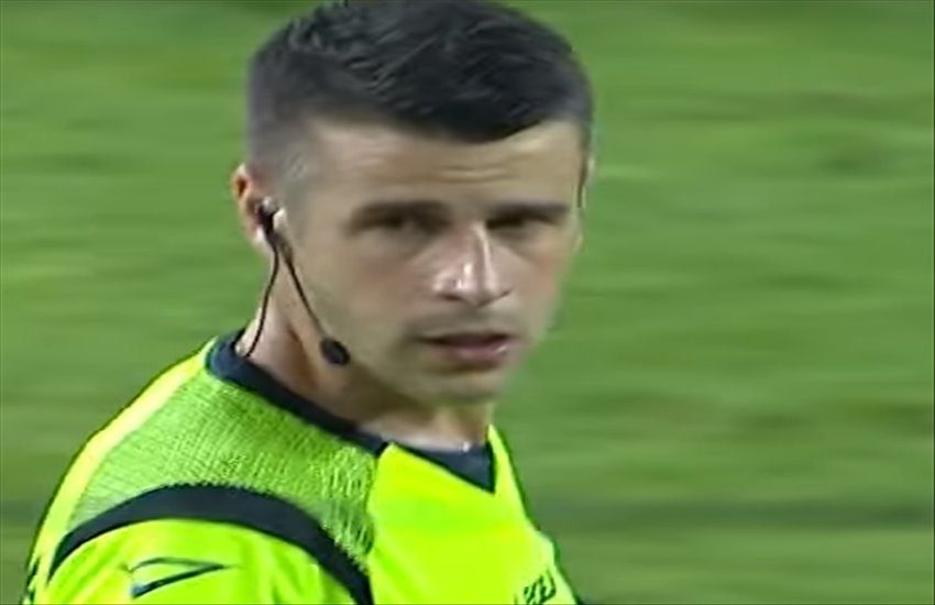 Un indecente Giua condanna un Napoli spento. Vince il Parma 2-1 di rigore