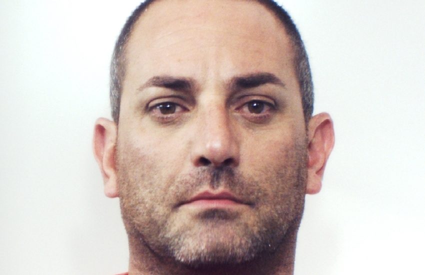 Biancavilla, arrestato per mafia e portato in carcere