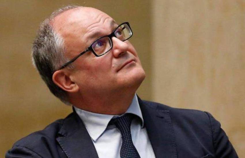 Decreto agosto: risorse per scuola e turismo, proroghe tasse. Gualtieri: “Nessuna patrimoniale”