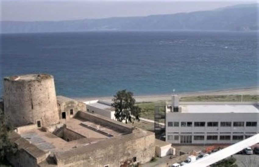 Domenica all’Horcynus Festival “Ossa di crita” di Massimo Barilla