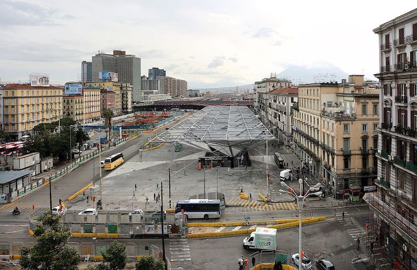 Arriva a Piazza Garibaldi un nuovo parcheggio multipiano, un passo per decongestionare l’area e renderla più vivibile