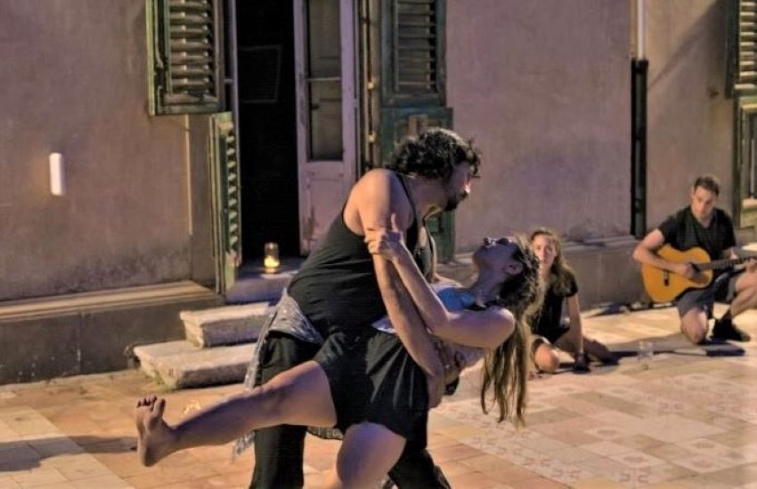 La Trinacria Theatre Company che porta a Pezzolo artisti di tutto il mondo