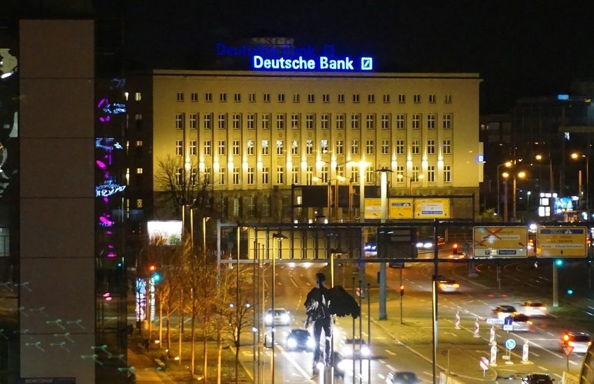 Deutsche Bank, multa di 150 milioni di dollari per i mancati controlli su Epstein