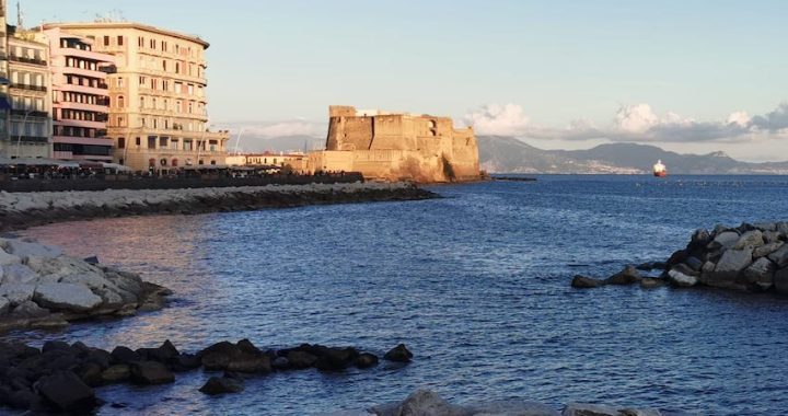 Napoli, stabilimenti balneari