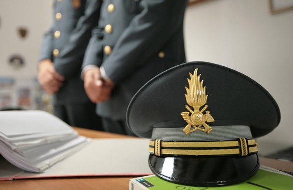 Droga per 1.500 dosi, arrestato 52enne fiorentino