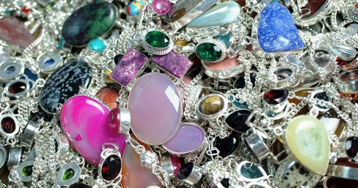 Avezzano, rapina a mano armata in gioielleria: arrestati i responsabili