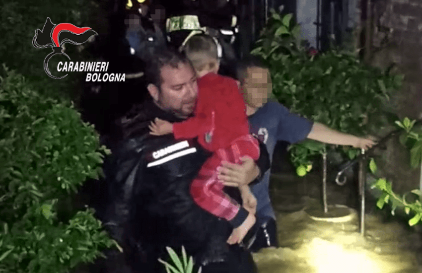Maltempo Emilia-Romagna: straripa il Rio La Fossetta, salvata famiglia
