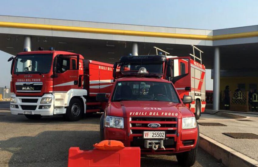 Tragedia sfiorata in città. Esplode una bombola di gas in veranda, distrutto un balcone