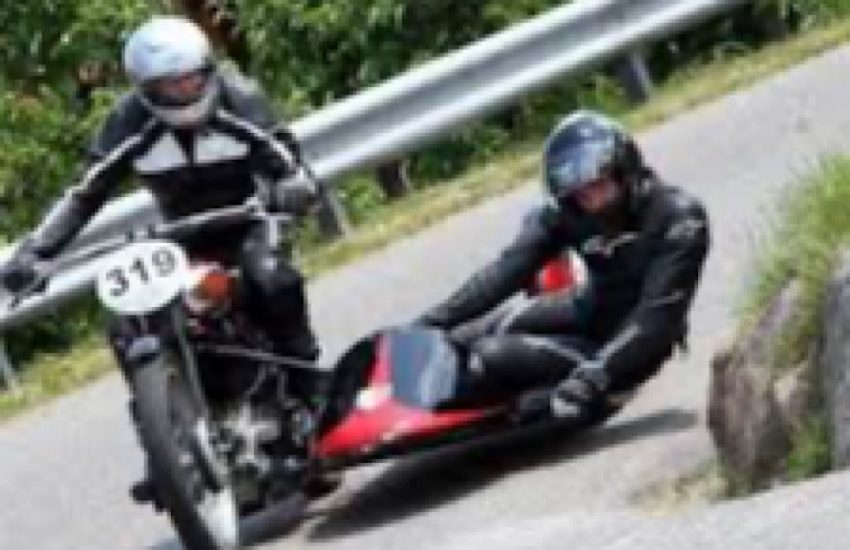 Corse in moto sull’Appennino Parmense: fioccano multe e sequestri