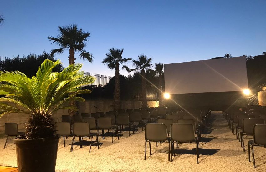 A Messina il cinema all’aperto nato per “riabituare il pubblico al cinema”