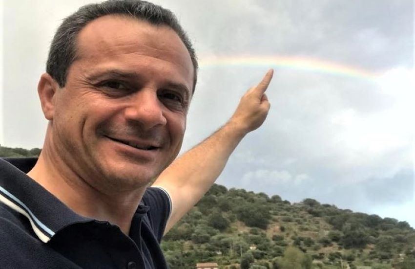 Cateno  De Luca e le provocazioni sui Social del sindaco di Messina