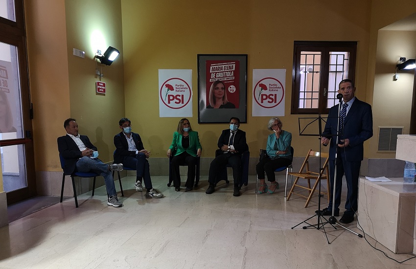Ariano Irpino – Inaugurata la sede del comitato elettorale del Psi: la città torni ad essere protagonista