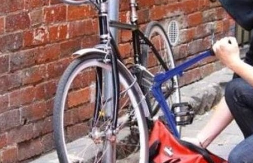 Padova, incastrata coppia di ladri di bici: denunciati