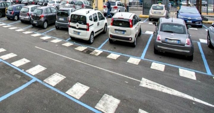 parcheggio auto