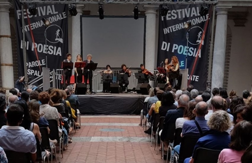 Genova, Festival Internazionale di Poesia “Parole spalancate”: al via, dal 1 settembre, tra reading, teatro, musica