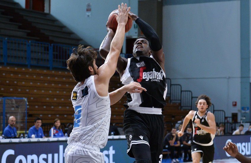 Supercoppa 2020: Virtus Bologna buona la prima