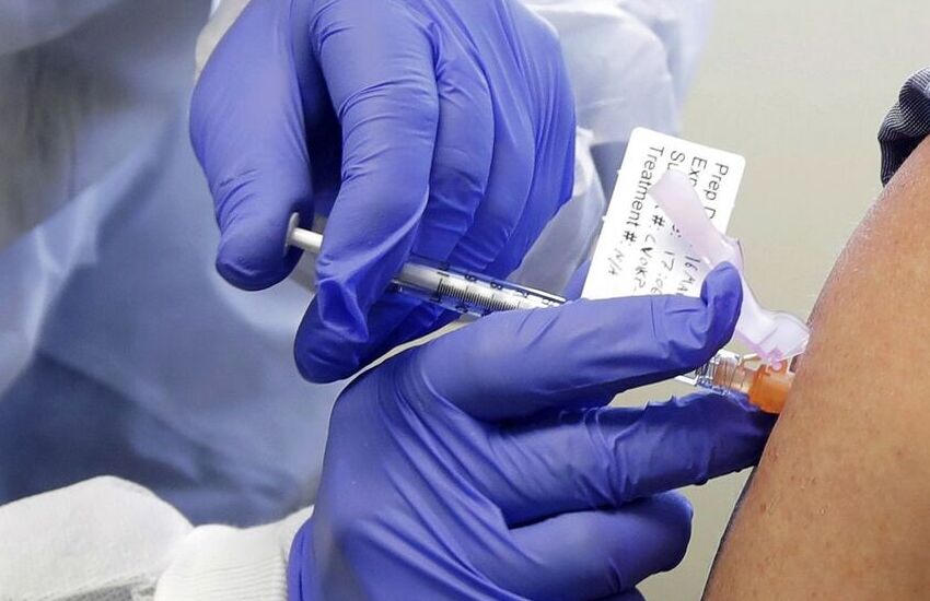 Vaccino Covid, al via le pre-adesioni del personale sanitario in Sicilia
