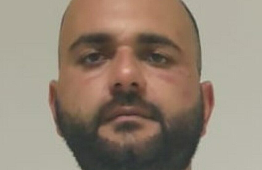 Catania, arrestato rapinatore seriale terrore dei commercianti