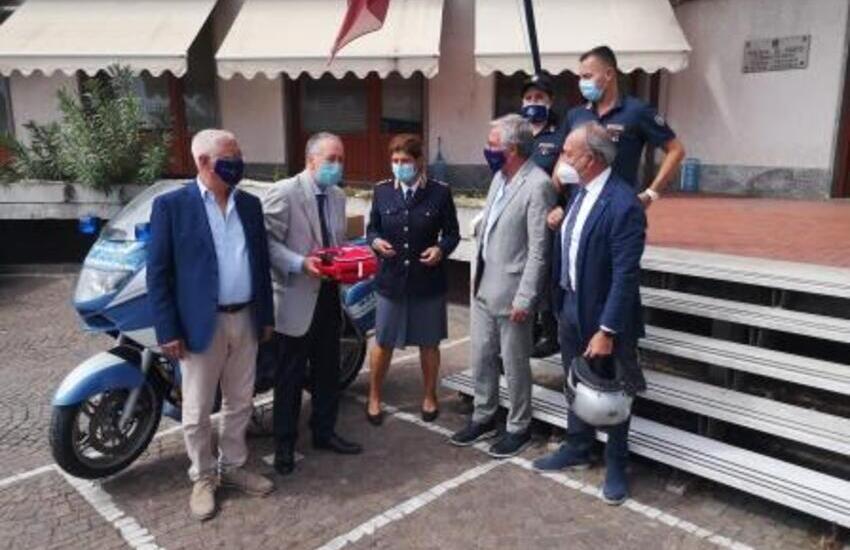 Il distretto “Rotary 2110” dona un defibrillatore alla  Polstrada di Catania