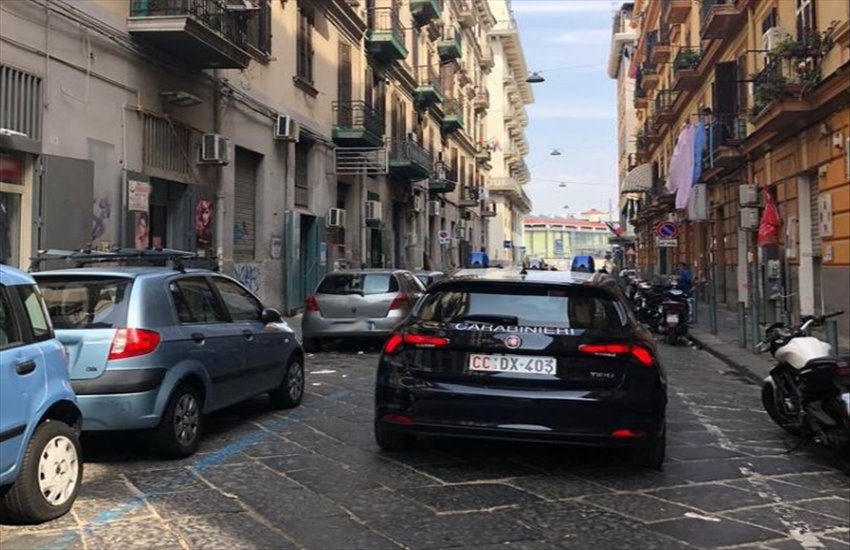 Sgomberato un mercato illegale a Porta Nolana