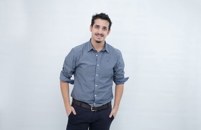 Domenica 20 Roberto Lipari a Villa Dante