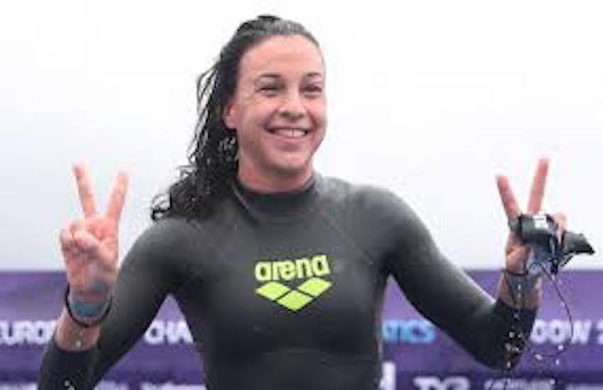 Capri-Napoli, trionfa Arianna Bridi. Prima volta di una nuotatrice