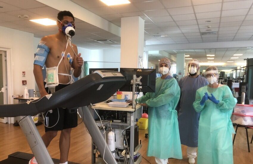 CONTROLLI POST COVID PER IL CAMPIONE OLIMPICO VAN NIEKERK