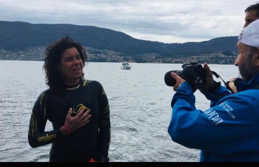 Sabrina Peron, la prima donna ad attraversare la Manica a nuoto è un’avvocatessa