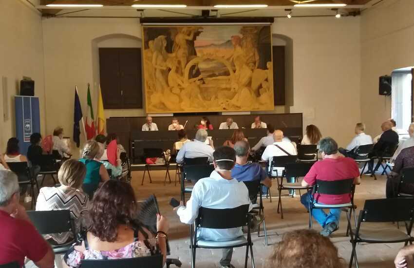 Scuola, misure anti covid attivate in attesa dei fondi nazionali