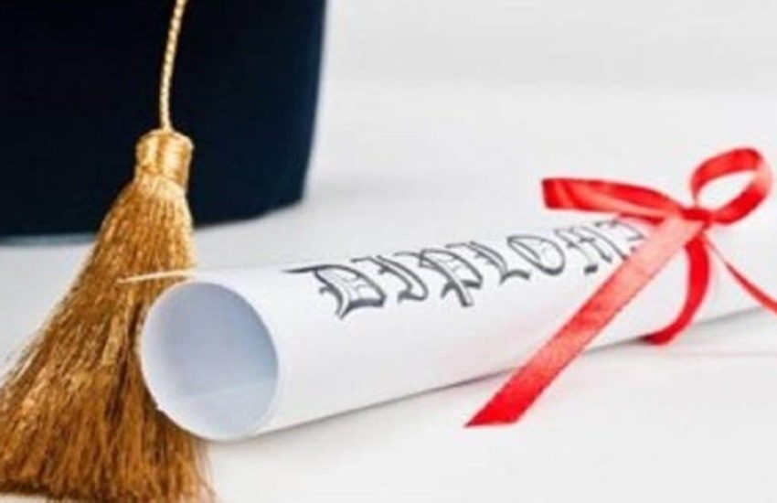 Diplomifici a Ragusa, Agrigento e Catania