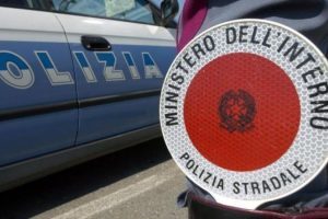 Codice della strada 2026, tutte le novità: multe più basse, regole più severe per minicar modificate
