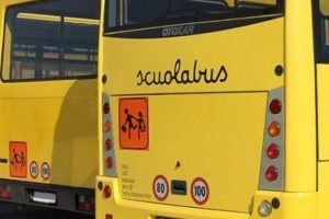 Gita scolastica solo per chi ha almeno la media del 7: scoppia la polemica a Ferrara