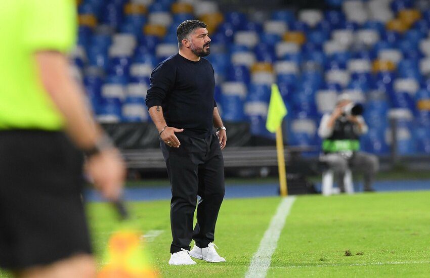 Napoli-AZ 0-1, il catenaccio olandese incatena gli azzurri. Falsa partenza in Europa League