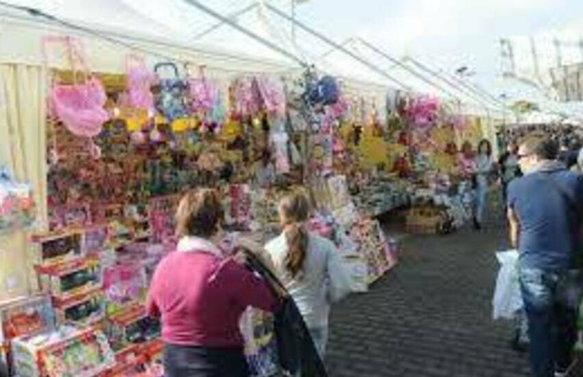 Apre, stamattina 31 ottobre, la “Fiera dei Morti” nel parcheggio di via Santa Sofia