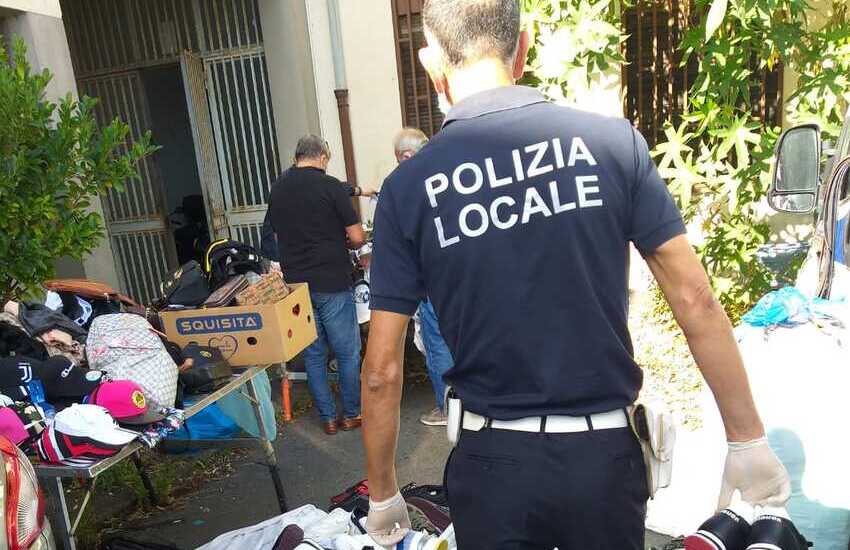 Catania, maxi sequestro della Polizia Municipale di merce contraffatta alla Fiera