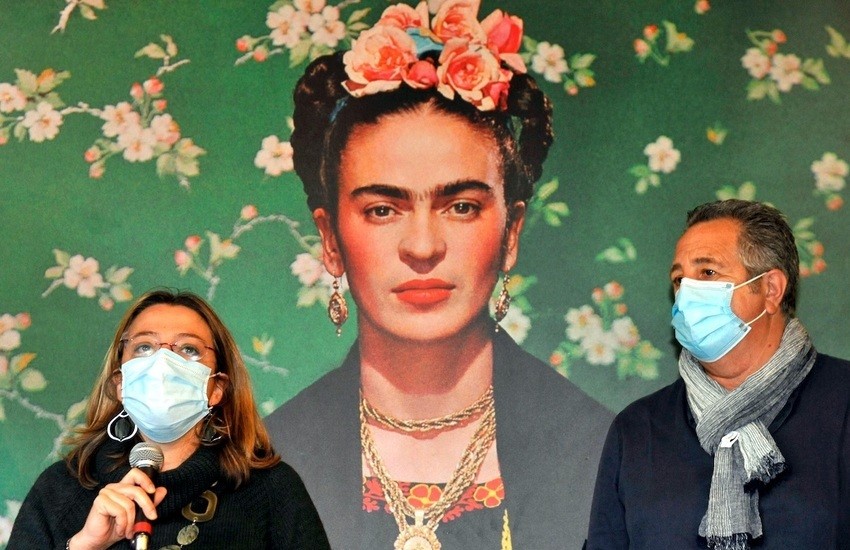 Milano, Fabbrica del vapore, dal 10 ottobre la mostra “Frida Kahlo – Il caos dentro” – Foto gallery